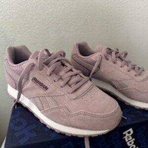 REEBOK WOMEN'S LAVENDER SUADE SNEAKERS